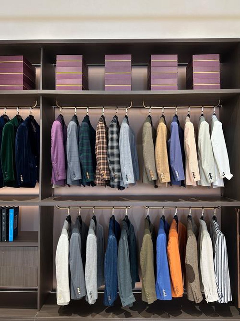 西安服装店新风尚：本土品牌与国外潮流的碰撞